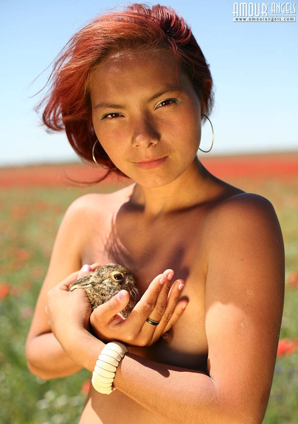Виктория, 22